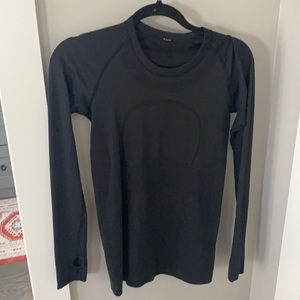 Lululemon swifty tech long sleeve